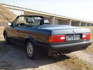 BMW 325 325i Bild 3