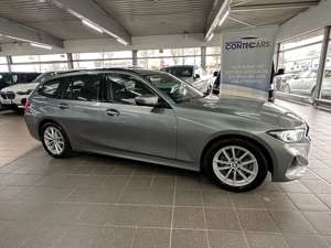 BMW 318 d Touring Facelift+Driving Assistant+Curved