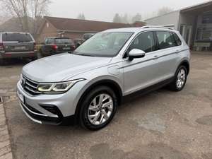 Volkswagen Tiguan Elegance eHybrid Matrix/AHK/Kamera