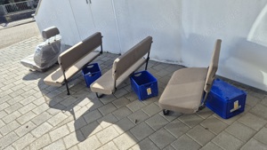 GRJ78 Fahrersitz und Sitzbänke neuwertig Bild 2