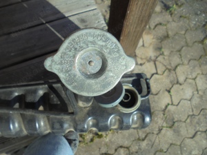 Mercedes Kühlwasserbeälter NEU Pritsche 6 Reihe Mod vor Sprinter Bild 2