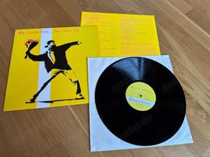 BANKSY We Love You... So Love Us Limited Edition Elefant Records 2000 Amour 1 LP