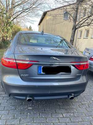Jaguar XF 30d Aut. Prestige Bild 2