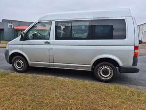 Volkswagen T5 Caravelle 1.9TDI Mittelhochdach 9 Sitze Klima