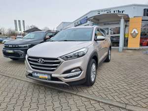 Hyundai TUCSON Intro Edition 2WD