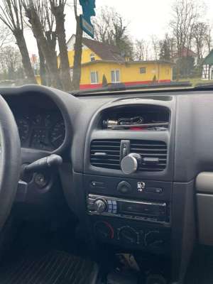 Renault Clio Clio 1.2 Extreme Bild 2