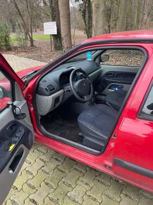 Renault Clio Clio 1.2 Extreme Bild 3