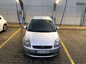 Ford Fiesta Fiesta 1.4 Ambiente