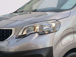 Peugeot Expert e-Expert L2H1 Premium 50 kWh Batterie Bild 5