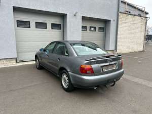 Audi A4 Oldtimer Bild 4