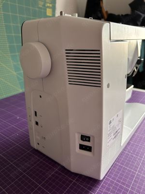 BERNINA 590 Näh- und Stickmaschine inkl. BSR Bild 4
