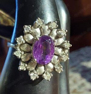 Goldring WG 585, Handarbeit, besetzt m. 1 farbintensiven Amethyst u. Brillanten
