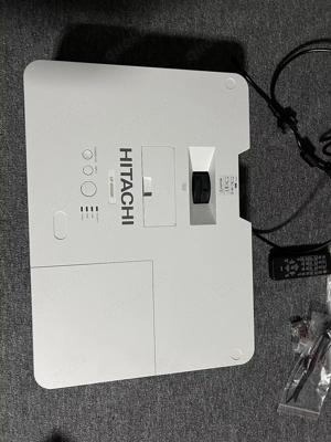 Hitachi CP-WX5500 Beamer