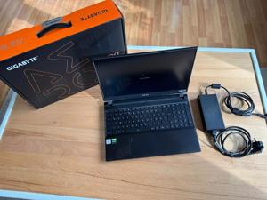Gigabyte Aero 15 WB Gaming Notebook, Core i7- 10750H, Nvidia RTX 2070, 2TB NVMe