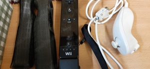 Nintendo WII, mit Zubehör Bild 8