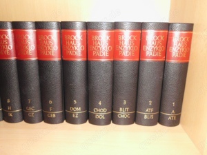 Brockhaus  24 Bände Leder mit oberen Goldschnitt 17 te Auflage sehr gut erhalten