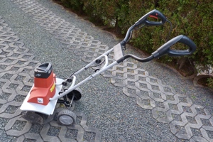 Elektro-Gartenhacke Grizzly EGT 1345 maximal 5 mal genutzt zu verkaufen