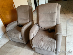 Fernsehsessel elekt. mit Aufstehhilfe