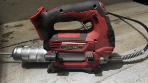 Milwaukee M18 GG Fettpresse