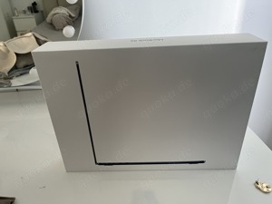 MacBook Air (2025)