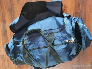 Nike Sporttasche abzugeben 