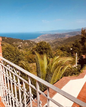 Landhaus mit Grundstück in Sizilien  Bild 2