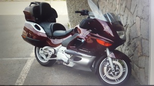 gut gepflegtes Motorrad