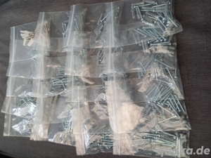 Befestigungs Material  Bild 2