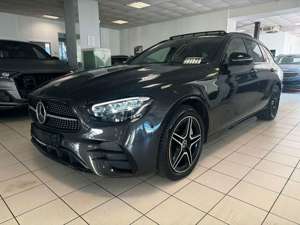 Mercedes-Benz E 300 E  T-Modell E 300 de 4Matic Pano AMG