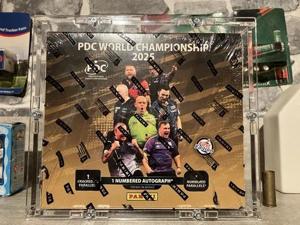 Panini PDC Darts WM 2025 Premium Box