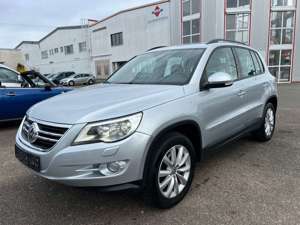 Volkswagen Tiguan TrackField 4Motion 2,0 Diesel Automatik Bild 1