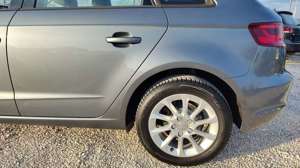 Audi A3 Sportback 1.6TDI Xenon* Navi* Euro6* 2.Hand* Bild 5