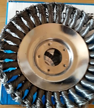 Desuter Details:   Größe: 6 Zoll  