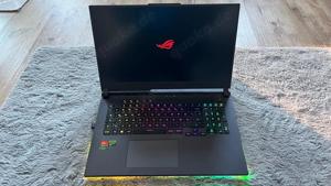 ASUS ROG Strix G17 AMD Ryzen 9 7945HX NVIDIA GeForce RTX 4070 8GB (128 Bit) 32GB Bild 2
