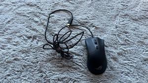 ASUS ROG Strix G17 AMD Ryzen 9 7945HX NVIDIA GeForce RTX 4070 8GB (128 Bit) 32GB Bild 7