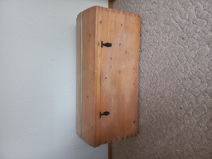 div. Kleinmöbel, Bücher uvm. preisgünstig abzugeben