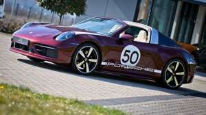 Porsche 911 992 Targa 4S Heritage Design Edition 1 of 992