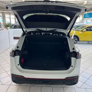 Volkswagen Tiguan 1.5 eTSI 110 kW R-Line Neues Modell Bild 4