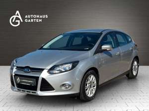 Ford Focus Lim. 1.6 Titanium 1.Hand Navi SHZ PDC