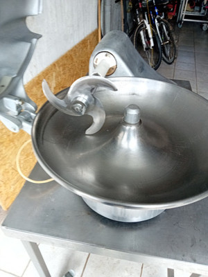 Tischkutter Scharfen 11l 3messer 2gang Guter Zustand  Bild 3