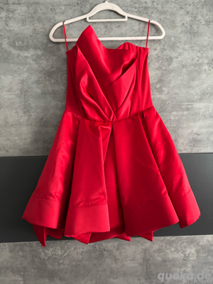 Kleid Rot 