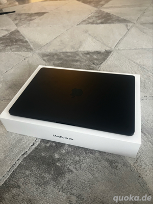 Macbook Air 2024 M3 16GB RAM 