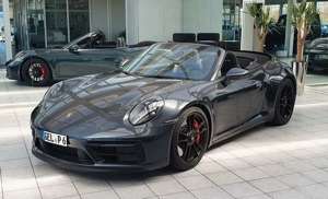 Porsche 911 Carrera 4 GTS *Sonderfarbe- Keramikversieg.*