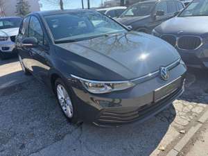 Volkswagen Golf VIII Life