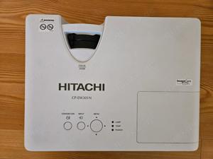 Hitachi CP-EW300 nur 7 Std. LCD-Projektor Beamer 1280x800 3000lm 2000:1