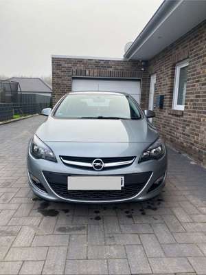Opel Astra 1.4 Selection