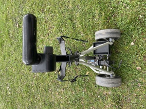 Powakaddy Freeway Titanium elektrischer Golftrolley 