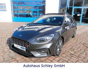 Ford Focus Turnier ST*Pano*Autom*BO*AHK*fast VOLL*