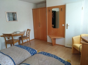 Hotelzimmer Stundenweiswe Doppelzimmer 100.-  Bild 2