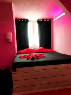 Wir suchen noch 2 nette Damen! Schlafmöglichkeiten vorhanden! Bild 8